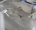 Elegancki prezent dla wędkarza - karafka z motywem łososia i kieliszki