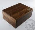 kaseta z ciemnego dębu