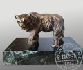 Niedźwiedź - rzeźba na marmurze z brązu - Nest