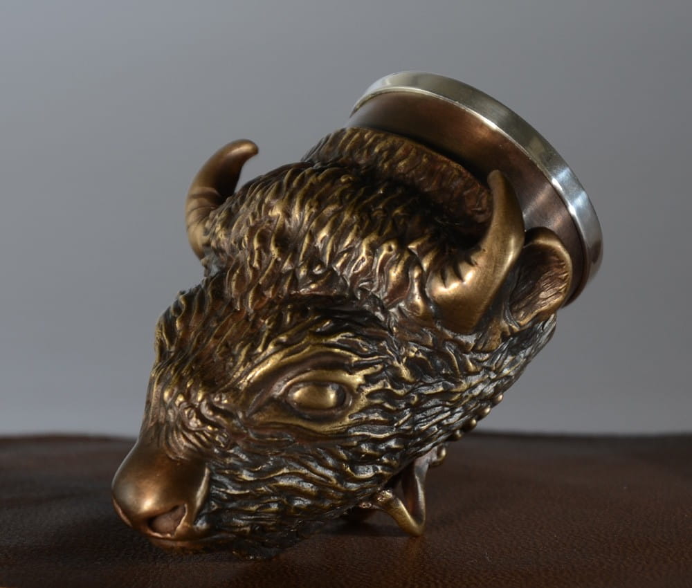 Kulawka z żubrem ze srebrnym wkładem pr. 925