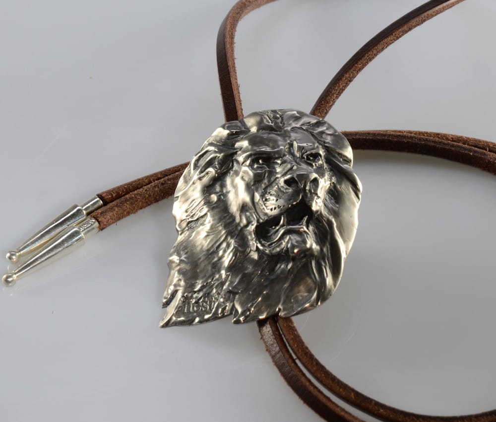 Prezent dla myśliwego, leśnika, miłośnika przyrody - bolo  Lew