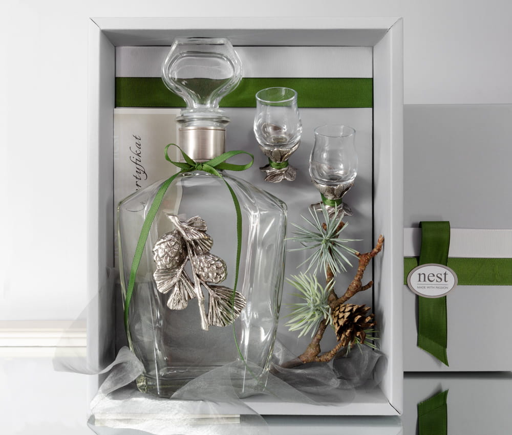 Zestaw do nalewki z sosny- karafka i 2 kieliszki