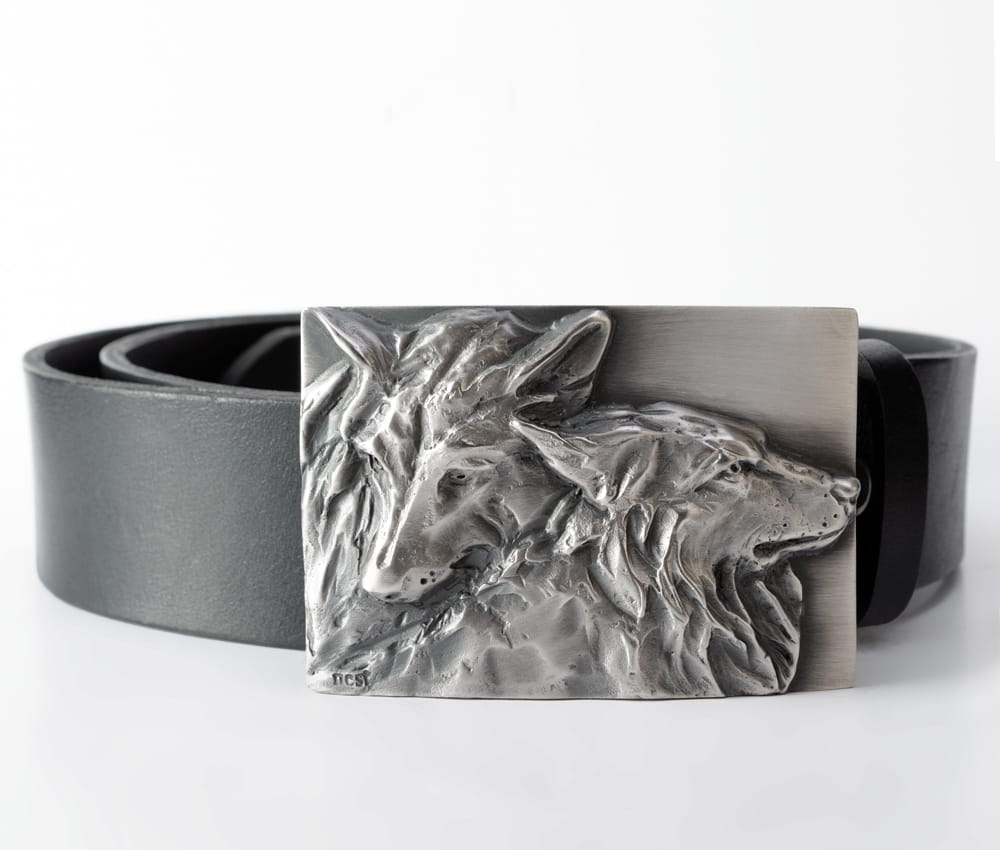 Prezent myśliwski - ozdobny pasek z wilkami