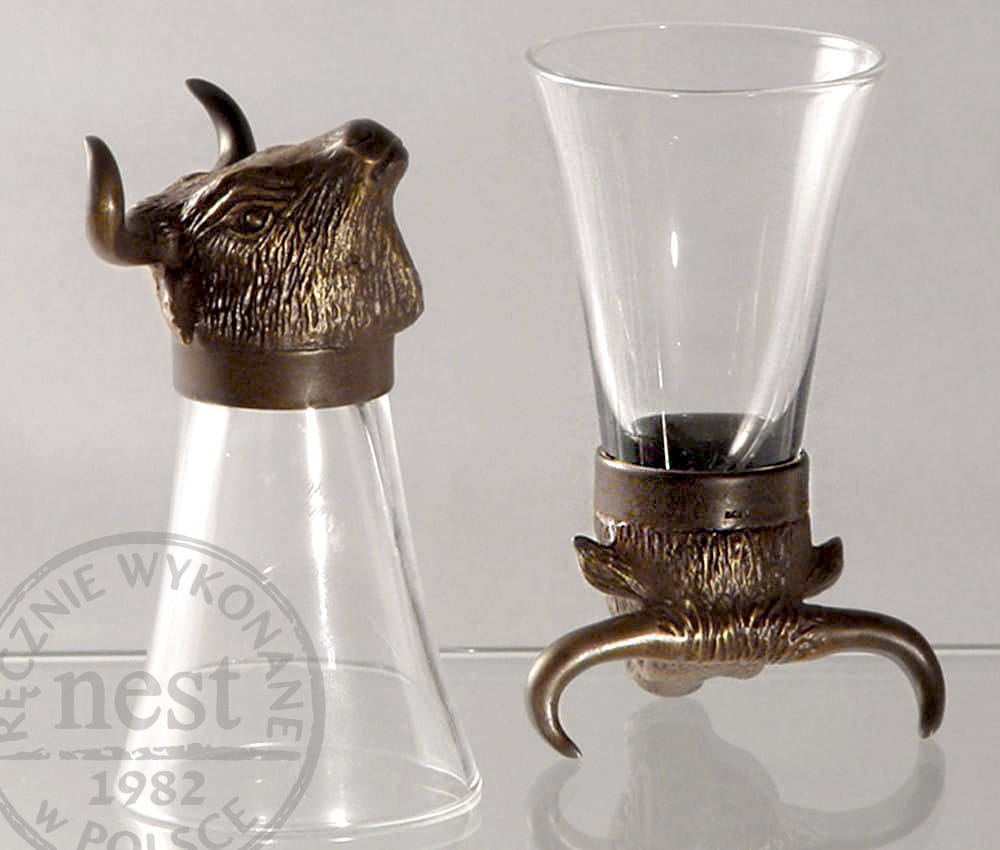 Kieliszek myśliwski z bykiem